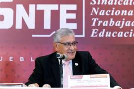 Cepeda Salas llama a erradicar corrupción en ISSSTE durante arranque de obra médica en Coahuila