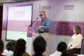 La Fiscalía General de Sinaloa continúa recabando declaraciones para esclarecer el caso.