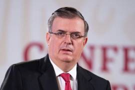 El equipo de colaboradores del ex Secretario de Relaciones Exteriores, Marcelo Ebrard, confirmó que “no se va a inscribir hoy”