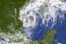 El Centro Nacional de Huracanes de EU estima que Francine tocará tierra el miércoles en las costas del estado de Luisiana.