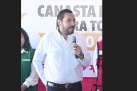 Carlos Villarreal anunció la implementación de una estrategia de canasta básica a bajo costo a beneficio de los monclovenses.