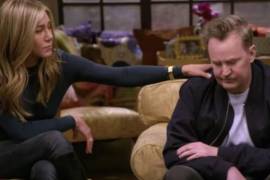 Culpa. La familia del actor responsabilizó al asistente por permitir el avance de la adicción del protagonista de ‘Friends’.