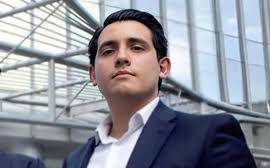 Arturo, el otro socio de Peak señalado por el fraude, continúa prófugo de la justicia.