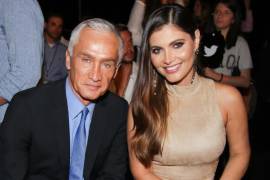 Jorge Ramos se casó con Chiqui Delgado en India durante una ceremonia simbólica