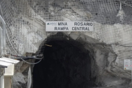 Se trabaja en estabilizar la zona del incidente para que las brigadas avancen de manera segura en la búsqueda de los mineros.