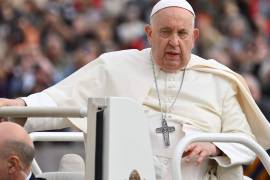 La oficina de prensa del Vaticano no confirmó si el Papa emitiría su tradicional discurso dominical por el Ángelus.