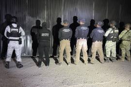 De acuerdo con la información oficial, la bodega clandestina se ubica en la Colonia La Escondida, al oriente de la ciudad, y el hallazgo se dio luego de un cateo realizado por agentes federales.