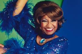 Fieles y músicos locales participaron en una misa en su honor en la Iglesia de la Caridad del Cobre, en La Habana, mientras que La Fábrica de Arte Cubano canceló un homenaje planeado para su centenario.