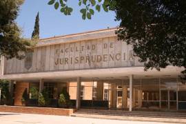 De nueva cuenta la Facultad de Jurisprudencia está relacionada con casos de violencia contra mujeres,