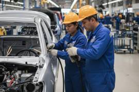 A nivel nacional se produjeron 3 millones 389 mil 424 autos ligeros en los primeros 10 meses del año, un 0.69 por ciento menos que de enero a octubre de 2024. FOTO: