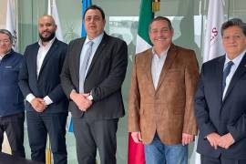 Directores de áreas técnicas y de servicios aeronáuticos se reunieron para dar seguimiento a los proyectos de mejora en los aeropuertos de Coahuila.