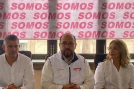Emilio Álvarez Icaza, integrante fundador de Somos MX, durante su visita a Torreón para revisar la organización del movimiento rumbo a 2027.