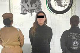 La audiencia inició a las 14:52 horas y se suspendió a las 15:16 horas, tras el acuerdo de la juzgadora.