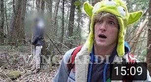 $!Youtuber graba un cadáver en el 'bosque de los suicidas' y causa indignación