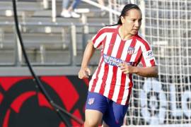 Mientras Herrera no ha debutado, Charlyn Corral ya anotó con el Atletico de Madrid