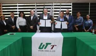 Representantes de la universidad y de Canacintra formalizaron un convenio de colaboración para ampliar las oportunidades de estadías profesionales y fortalecer la vinculación entre la educación superior y el sector productivo.