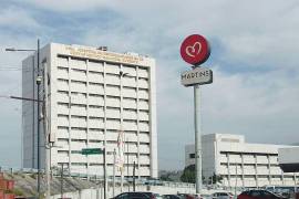 El IMSS confirmó el traslado del joven monclovense a Monterrey para una valoración médica especializada.