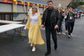 John Travolta y Olivia Newton-John recuerdan los viejos tiempos con vestuario de 'Vaselina'