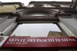 Una vista de una sucursal bancaria ‘Monte Dei Paschi di Siena’ en Milán, Italia, el lunes 19 de diciembre de 2016.