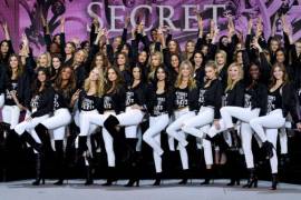 Victoria’s Secret Fashion Show: Aterrizan los ángeles en París