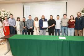 Investigadores de la Facultad de Ciencias Químicas recibieron un reconocimiento por el registro internacional de una nueva enzima.