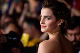 Captan a Emma Watson en México, besando apasionadamente a su nuevo novio