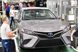 Toyota cuenta con armadoras en Kentucky, Indiana y Texas, además de que abrirá una planta de baterías para eléctricos en Carolina del Norte.