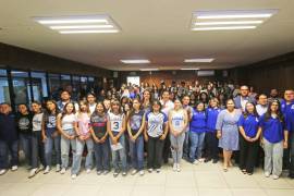 El rector Octavio Pimentel Martínez dio la bienvenida a los estudiantes de nuevo ingreso de la Facultad de Ciencia, Educación y Humanidades.