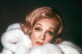 Fotografía de archivo de la actriz alemana Marlene Dietrich, de quien se celebra el 30 aniversario de su muerte.