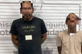 Los dos hombres quedaron a disposición del Ministerio Público tras ser señalados por comerciantes de la Zona Centro.