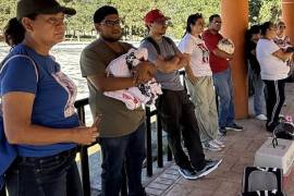 Propietarios de perros y gatos acudían cada fin de semana a las jornadas de Esterilizados A.C. en el Bosque Urbano, actividades que permanecen suspendidas mientras la asociación busca reanudar el servicio.