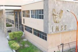 El cuerpo fue trasladado a la Clínica 11 del IMSS, donde se confirmó oficialmente el fallecimiento.
