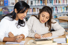 Las féminas pasaron de representar 47.9 por ciento de la matrícula universitaria en 2000-2001 a constituir la mayoría de los estudiantes en el ciclo 2025-2026.