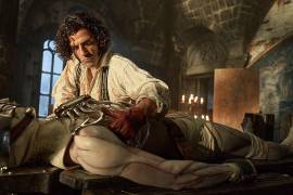 Personaje. Víctor Frankenstein, interpretado por el guatemalteco Oscar Isaac, es presentado como un tirano.