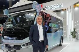 Karsan ha acumulado experiencia internacional con proyectos de transporte autónomo que suman miles de kilómetros operados con pasajeros.