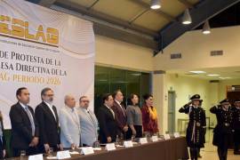 El acto reunió a representantes académicos, municipales y del sector educativo estatal