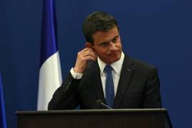 Acusa Valls a los huelguistas de atacar los intereses económicos de Francia