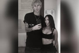 ‘Esperé una eternidad para encontrarte de nuevo’, Machine Gun Kelly confirma con candente fotografía su romance con Megan Fox