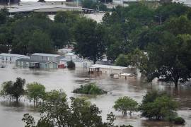 Fallecen tres rescatistas mexicanos por ‘Harvey’