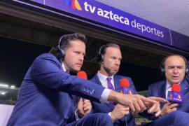 'El plátano tallas'; David Medrano alburea a Zague durante juego del Necaxa