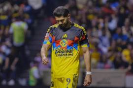Henry Martín no ha podido ver acción con su alicaído equipo debido a las lesiones, y todavía falta para que regrese.