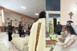 El incidente abrió un debate sobre las reglas de comportamiento para proveedores durante las ceremonias religiosas.
