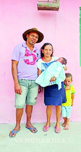 $!Pareja tiene 13 hijos varones, seguirán buscando la niña