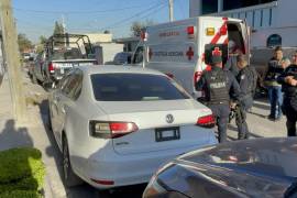 Vecinos entregaron al ladrón a la policía tras inmovilizarlo por sus propios medios.