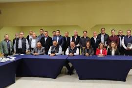 Autoridades municipales de Monclova y Frontera instalan el nuevo Consejo del SIMAS para el periodo 2025-2027.