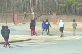 El Departamento de Policía del condado de Cobb, Georgia, informó este jueves que se registró un tiroteo en el estacionamiento de la escuela secundaria McEachern en el que dos personas resultaron heridas.