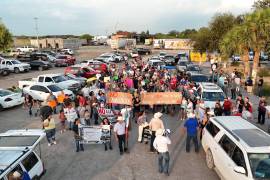 El alcalde Evelio Vara Rivera informó que los trabajos del canal San Ildefonso fueron detenidos tras reunirse en Saltillo con autoridades estatales para analizar las inquietudes de la población.