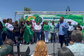 José Luis López, dirigente de la UNTA en Coahuila, encabezó la ceremonia conmemorativa en honor a Emiliano Zapata, reiterando su lucha en defensa del campesinado.