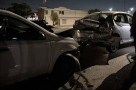 Las unidades involucradas fueron trasladadas a un corralón debido a la falta de seguro de ambos conductores.
