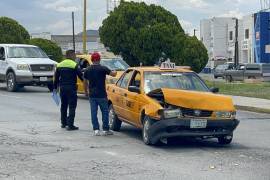 El accidente ocurrió en el cruce de Paseo de la Reforma y Francisco de Urdiñola.